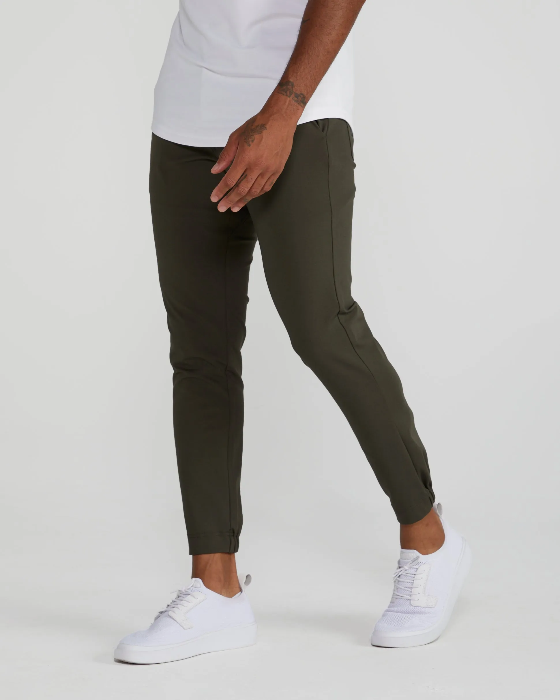 Everyday Jogger Pant <!-- Size 40 -->